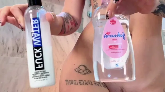 Peachjars shower door fuck latest onlyfans leak video