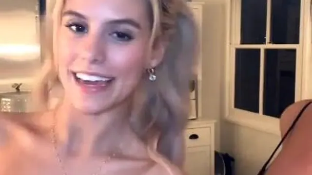Madisyn Shipman Topless Live With Her Mom Video