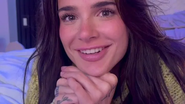 Arikytsya After Got Fucked By Yung Gravy Playing Her Pussy Till Cum Leaked Onlyfans Video