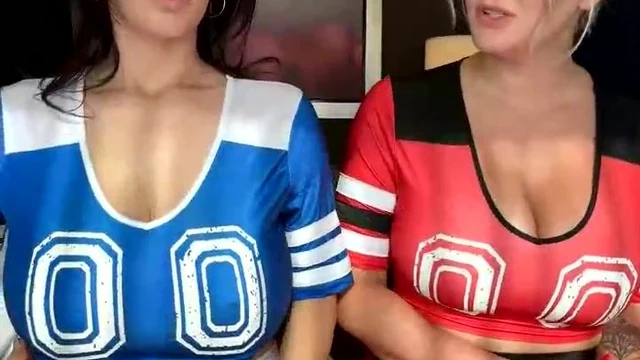 Alexa Pearl Cheerleaders Licking Off Nude Nipples Lesbian Leaked Video