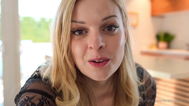 Bri Blossom Rides Her Bf's Cock In Her Wet Cunt Onlyfans Leak Video