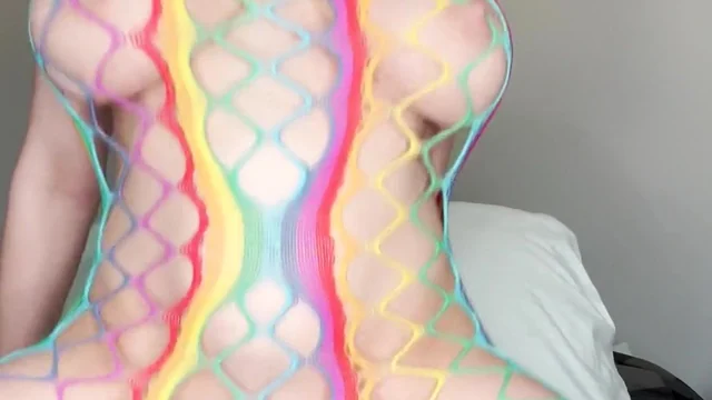 Makayla Melons Fuck Her Self With A Huge Dildo In Her Cunt Onlyfans Video