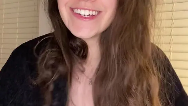Quinnfinit Fucking A Anal Plug In Her Wet Pussy Hole Onlyfans Porn