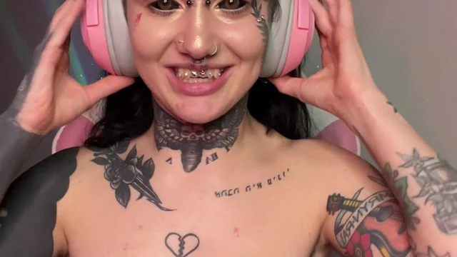 Orylan Nude Boobs Out Sucking Dildo Deepthroat Leaked Onlyfans Porn Video