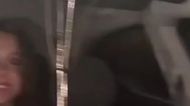 Haileyy.tulee With 4.6k TikTok Live Viewers Got Her Curly Friend Slips Boobs In Car