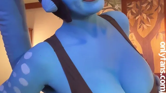 Minitinah02 Twi'lek Cosplay Strips And Playing Big Nude Tits Onlyfans Video