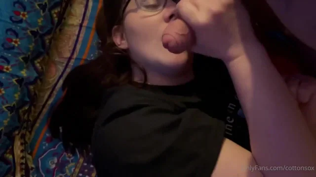 Alice Cottonsox nerdy teen sucking dick Onlyfans Leak