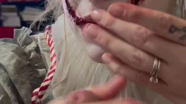 Paleseafoam AKA Pseafoam Clown Sucking Her Husband Onlyfans