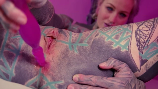 Anuskatzz Bdsm Latex Needle Anal Prolaps Play