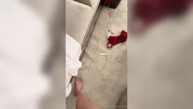 Alexisshv Taking Her Red Lingerie Off And Start Teasing Nude Boobs Leak screenshot