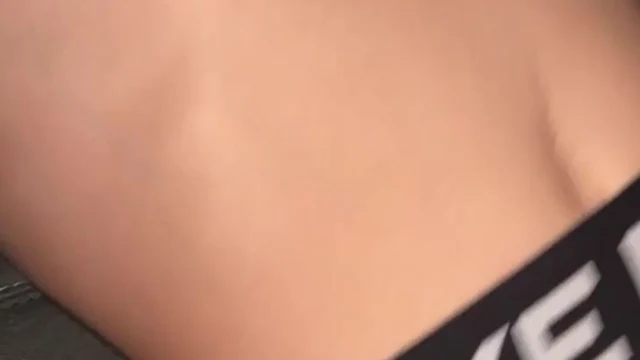 Petitekenna Has Sex In The Back Of Her Car Onlyfans