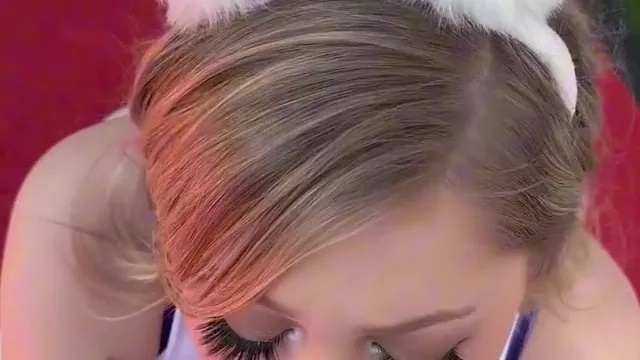 Babe Bella Lynn takes a pounding In A Bunny Outfit Onlyfans