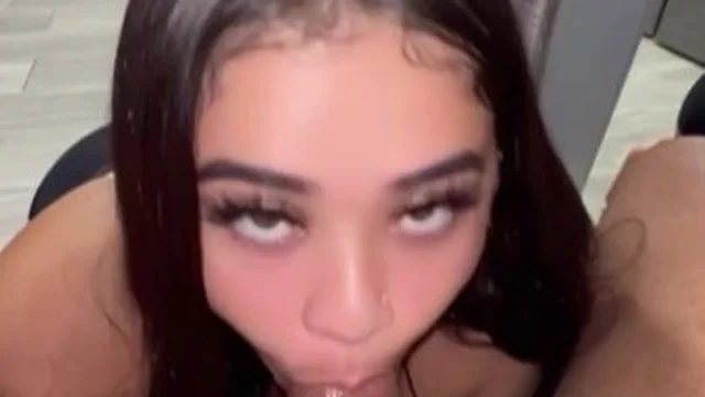 Val2legit Aka Valarie4grabs blowjob big black cock leaked onlyfans video