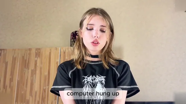 Gothic Nerd Fixes Her PC Then Takes A Hot Creampie