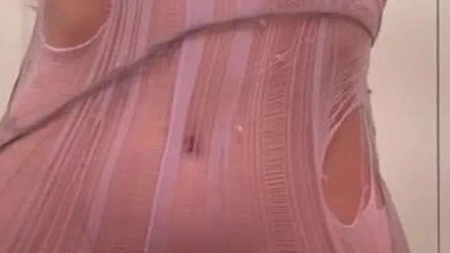KylieTheBunny Performs A Seductive Lingerie Dance