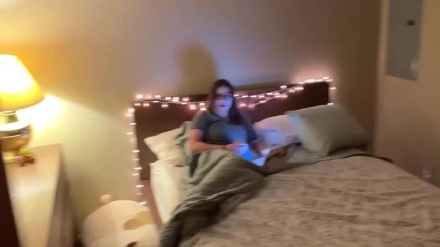 Bananapotato333 Gets Fucked By A Visitor
