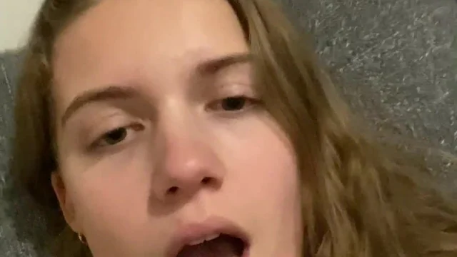 Urmaid Finger Pussy And Tasting Her Own Cum Full Porn Video
