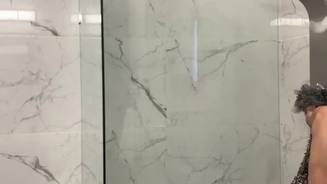 Mia Khalifa Daily Vlog Bathing With Her Nude Boobs Leak Onlyfans Tape