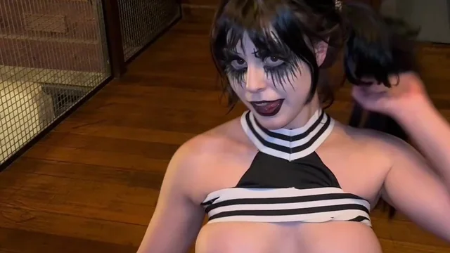 6ar6ie6 Cheerleader Showing Her Moves Flashing Boobs Leaked Porn