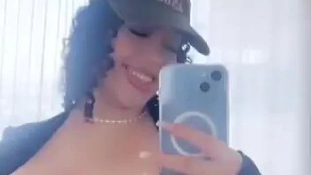 Meldadel Nude Boobs Jumping Out Leaked Xxx Porn Video