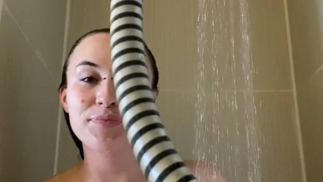 Kissfromlo In Shower Teasing Her Nude Boobs With Soap Leaked Onlyfans Tape