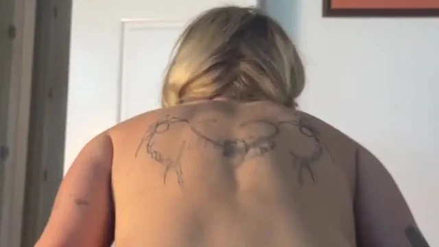 Gabbie Carter Sucks And Mounts Her Boyfriend’s Dick