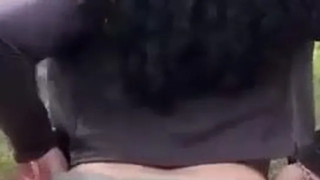 SiarlyXO Shakes Her Plump Ass In Lingerie