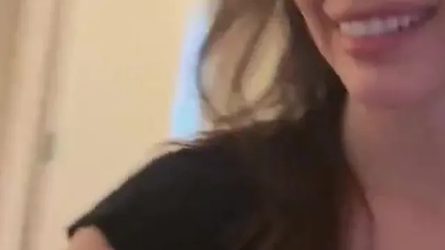 AnnieBella69 Teases And Pees On The Sofa