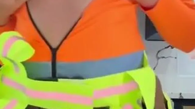Cece Rose Teases In Her Sexy Hardhat And Tiny Top