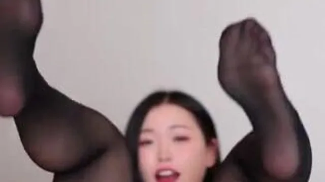 Meriol Chan Teases In Sexy Black Lingerie