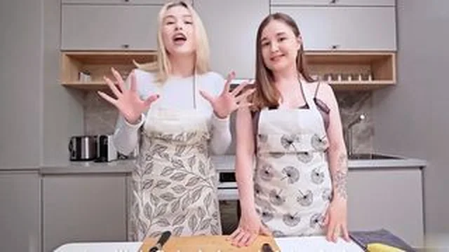 Martin Spell Fills Both Girls After Feeding Them Strawberries screenshot