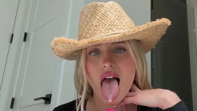 Vega Thompson Rides Her Vibrant Pink Dildo