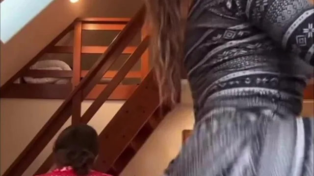 Arikytsya W Sister Faye Compilation Of Kissing And Nude Pussy Flash Ppv Leak