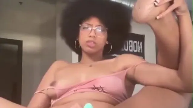 Angelferrnandezz Black Afro Hairy Pussy Masturbating Solo Fansly Leak
