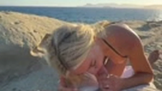 Heralteregoo Public Beach Risky Blowjob And Fucked In Bikni Onlyfans Video