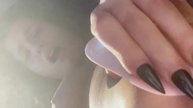Yoloschnitzelx Aka Yololary Solo Masturbation Closeup Pussy Onlyfans Video