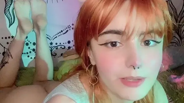 Loonassoftfeet Sucking Off Dildo Leaked Onlyfans Porn Video